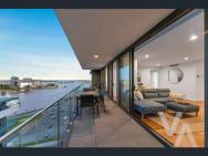 3 Bedroom Sub Penthouse Apartment In The Heart Of Newcastle – zdjęcie 1