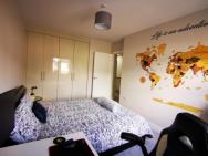 Cozy Room In Lucan – photo 3