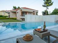 Apanemi Villa-private Pool