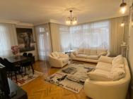 3 Bedrooms 1 Living Room Furnished In The Center Of Ankara
