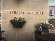 'downtown' @ Terracotta Court – photo 2