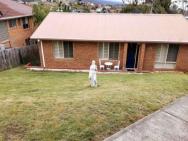 Beautiful Sunny House, 10 Mins From Hobart City