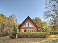 Cozy Cabin With Loft About 10 Mi To Lake Lure!