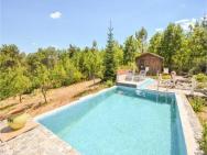 Awesome Home In Bordezac With Outdoor Swimming Pool – zdjęcie 3