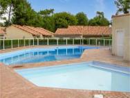 Amazing Home In Les Mathes With Outdoor Swimming Pool, Wifi And 2 Bedrooms