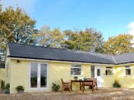 Brynllin Holiday Cottages - Dildre