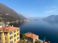 Apartment In Villa With Lake View – photo 2