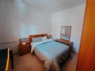 1 Room To Share In Casakech – photo 4