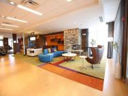 Fairfield Inn & Suites By Marriott East Grand Forks