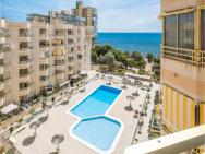Amazing Apartment In El Campello With Wifi, Swimming Pool And 2 Bedrooms