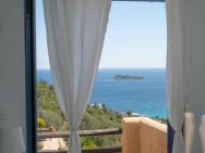 Wonderful Maisonette Overlooking The Aegean Sea – photo 7