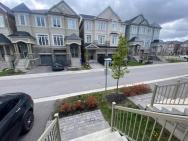 2 Bedroom With 2 Ensuites Unit In Richmond Hill