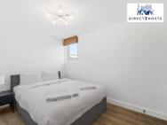 Three Bedroom Beautiful & Comfy Acton Gem Apartment By Direct2hosts With King Beds & Free Parking! – zdjęcie 2