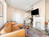 Furnished 2br In Alexandria Near Waterfront