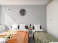 Comfy & Sunny Apartments Głogowska By Renters – zdjęcie 7