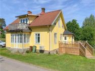 Stunning Home In Hyltebruk With Wifi And 2 Bedrooms