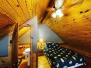 The Loft At Bear Mountain Log Cabins – photo 6