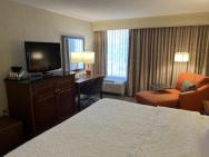 Wingate By Wyndham St Louis Airport – photo 2
