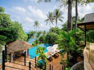 Aluna Villa - Oceanfront 4 Bedroom Villa Near Kata Beach, Phuket Thailand