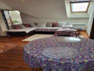 A Comfortable, Fully Equipped Apartment With A Private Parking And Garden