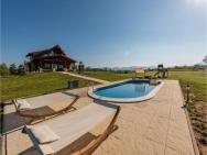 Awesome Home In Sveti Rok With 3 Bedrooms, Wifi And Heated Swimming Pool
