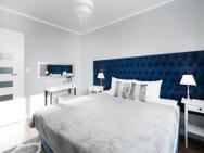 2- Bedroom Apartment Premium Masarska By Renters Prestige – zdjęcie 3