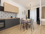 Beautiful Studio With Garden And Parking By Renters