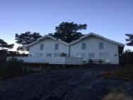 Sponavik Camping