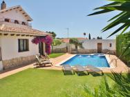 Captivating Villa In El Vendrell With Swimming Pool – zdjęcie 12