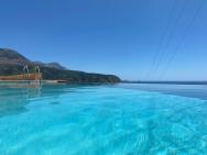 Lovely 3-bed Villa. Private Pool In Agios Nikolaos – zdjęcie 13