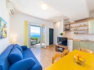 Apartment Horizont - 150 M From Pebble Beach: A1-filip Brist. Riviera Makarska – photo 6