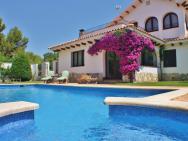 Captivating Villa In El Vendrell With Swimming Pool – zdjęcie 15