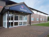 Travelodge Leigh Delamere M4 West