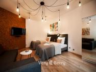 Very Berry - Rybaki 13 - Old City Apartment, Self Check In 24h – photo 1