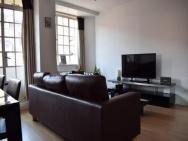 1 Bed Apartment In South Kensington