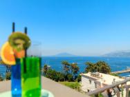 Aquamarine Relaxing Capri Suites – zdjęcie 5