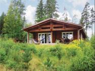 Beautiful Home In Gnosj With 4 Bedrooms, Wifi And Sauna