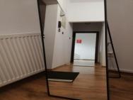 Spacious Apartment In The Jewish District – photo 2