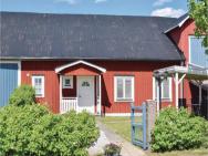 Beautiful Apartment In Blomstermåla W/ 1 Bedrooms