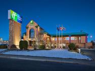 Holiday Inn Express Red Deer, An Ihg Hotel – photo 5