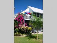 Sealofts Villa Overlooking Pool & Tropical Garden 250 Ft To Beach