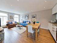 *newly Renovated 2-bed In Heart Of Notting Hill*