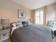 *newly Renovated 2-bed In Heart Of Notting Hill* – photo 5