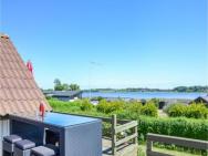 Beautiful Home In Kirke Såby W/ Wifi, Outdoor Swimming Pool And 3 Bedrooms
