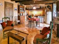 Beautiful Home In La Bastide Dengras With Wifi, Private Swimming Pool And Outdoor Swimming Pool – zdjęcie 3