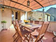 Beautiful Home In La Bastide Dengras With Wifi, Private Swimming Pool And Outdoor Swimming Pool – zdjęcie 2