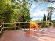 Exquisite Villa In Montefiascone With Garden