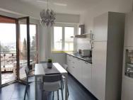 2 Bedrooms Appartement With Wifi At Roma