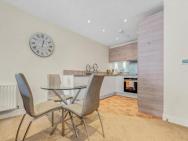 Alder House Serviced Apartment Maidenhead By Ferndale