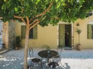 Casa Olea - A Venetian Era Home With Courtyard